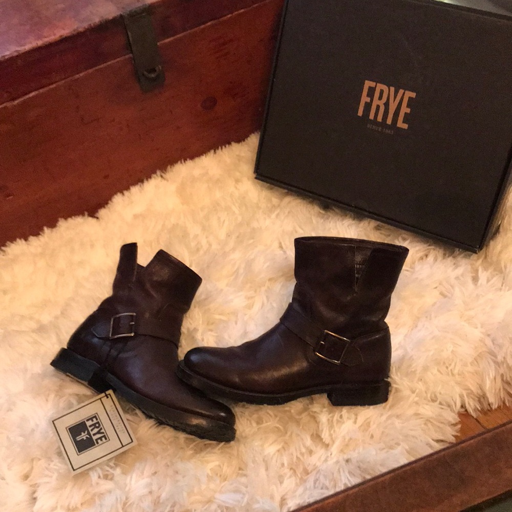 Frye Veronica bootie